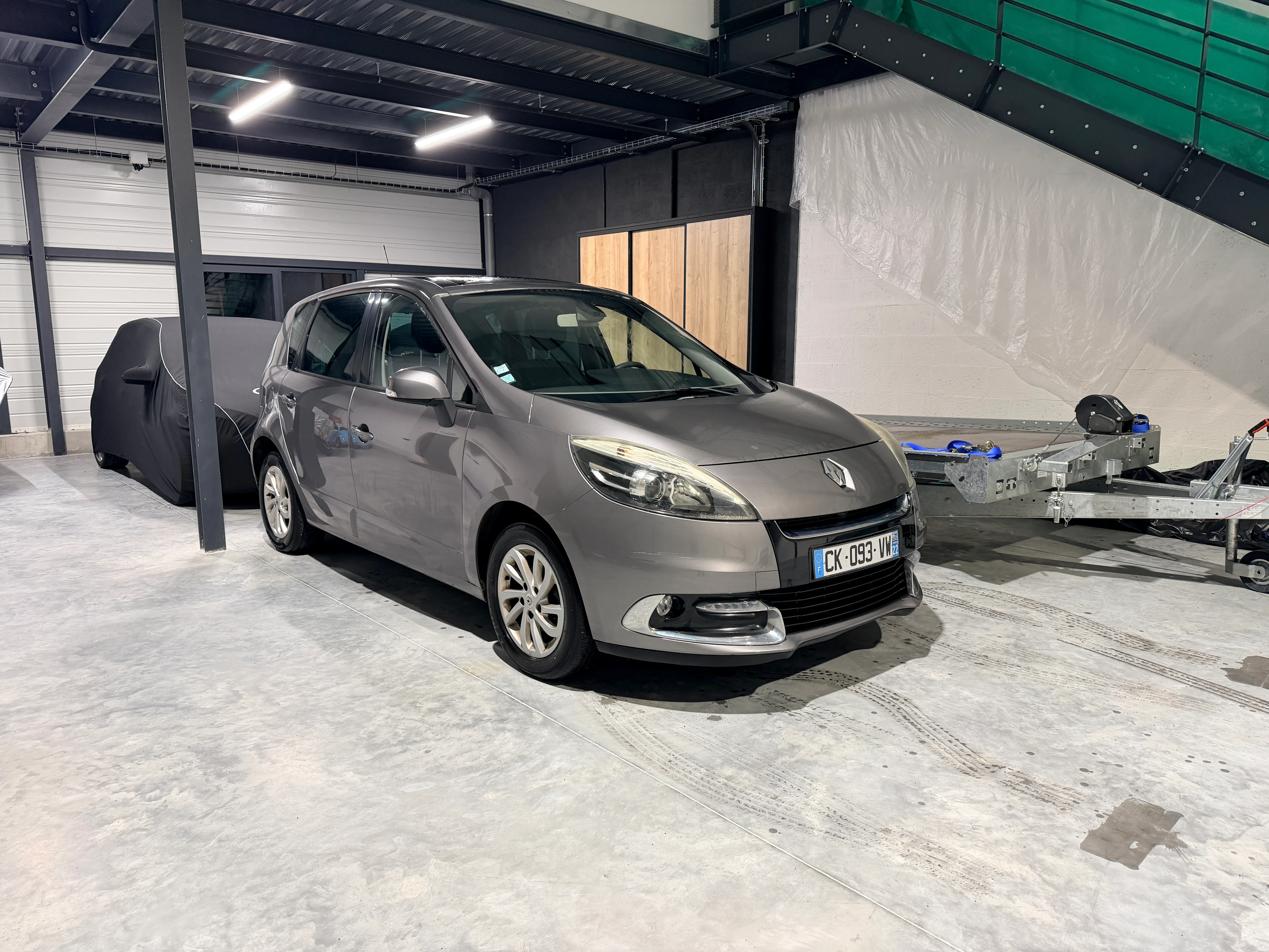 Image secondaire de Renault Scénic 2012 HDI 130 cv