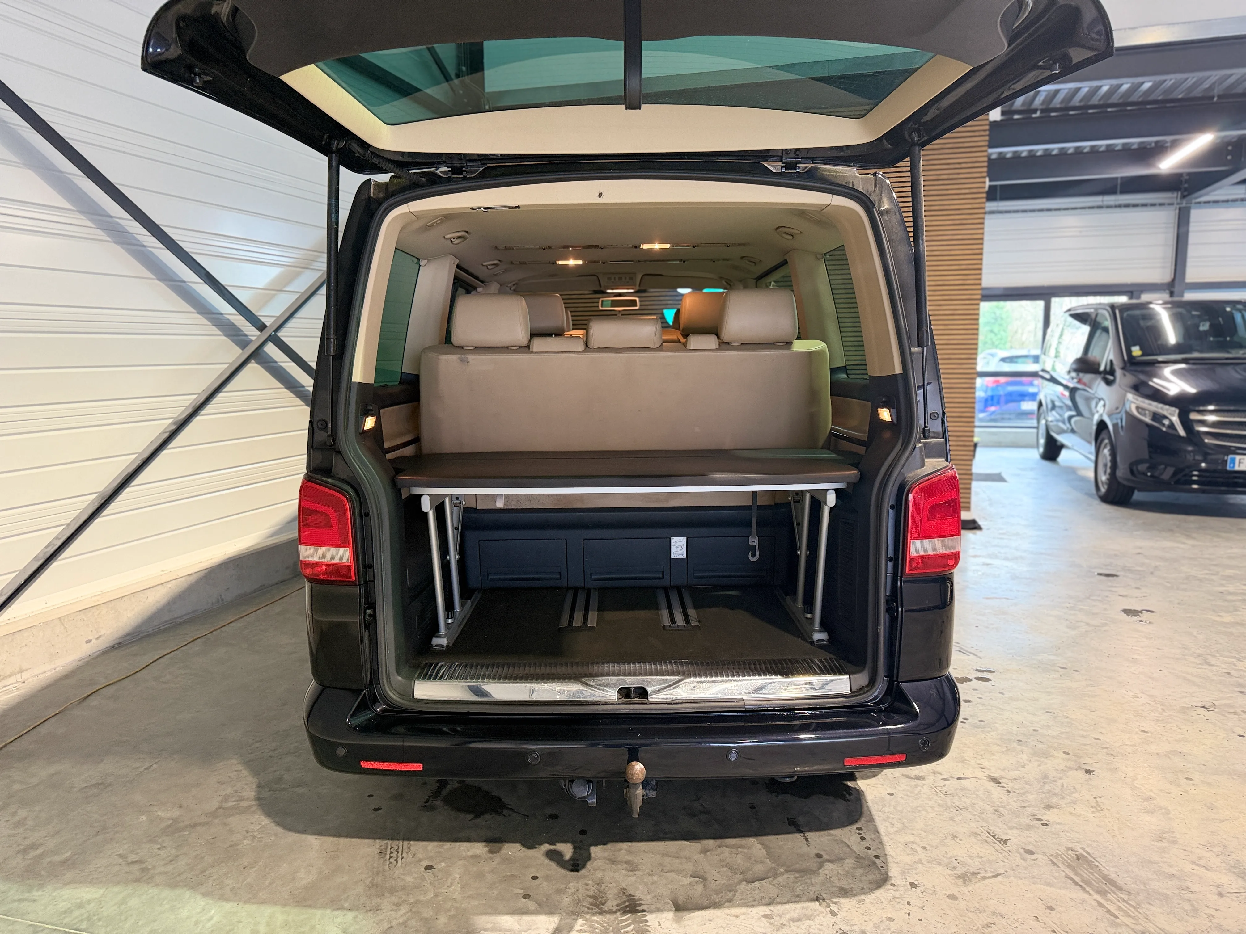 Image secondaire de Volkswagen Multivan T5 2L TDI 180 cv