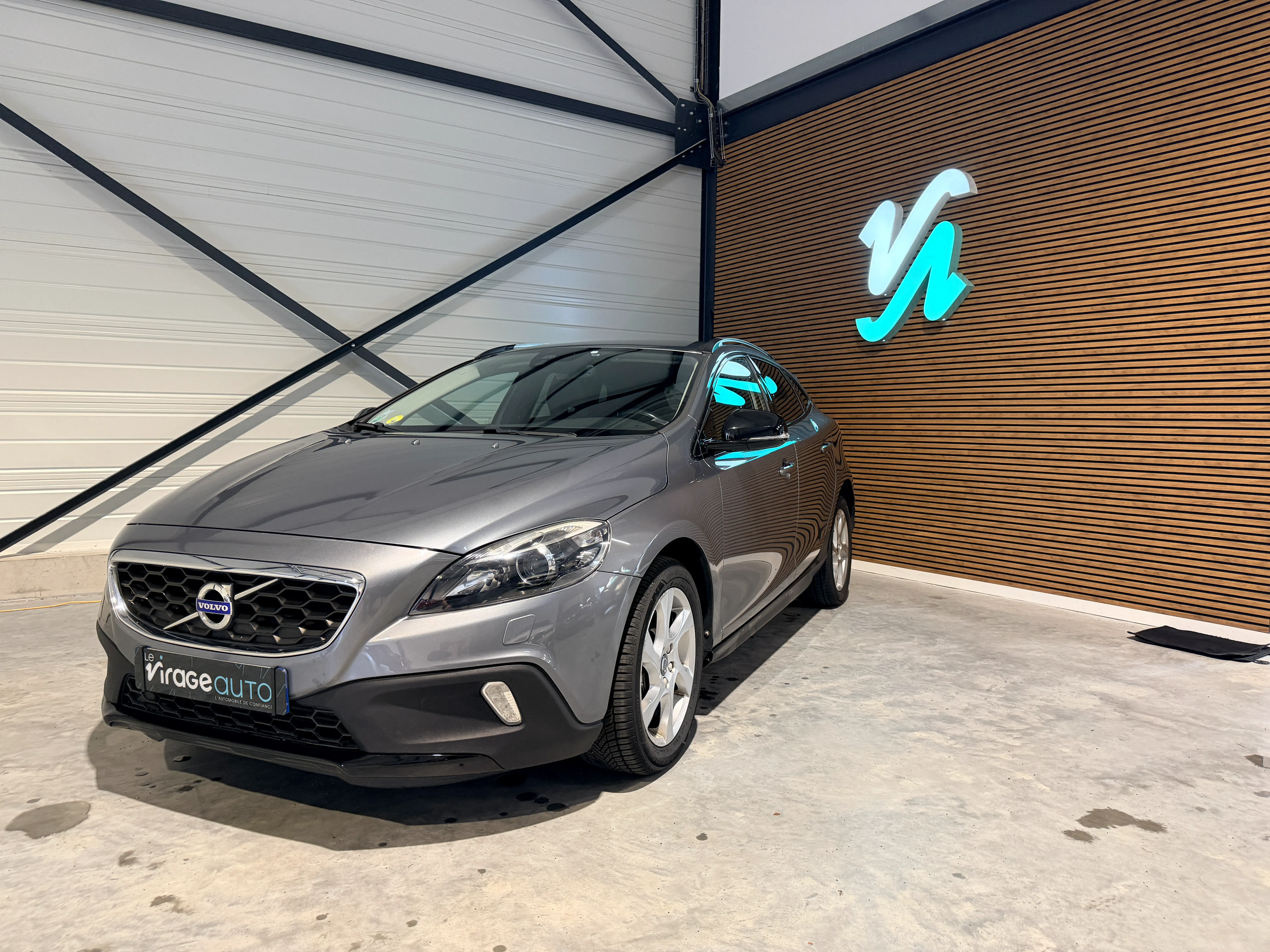 Volvo V40 Cross Country D3 150 cv