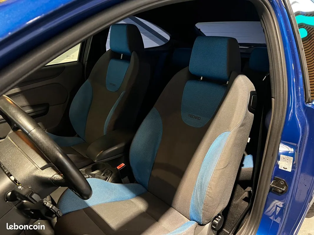 Image secondaire de Ford Focus MK2 ST225 Coupé 2.5L 225cv