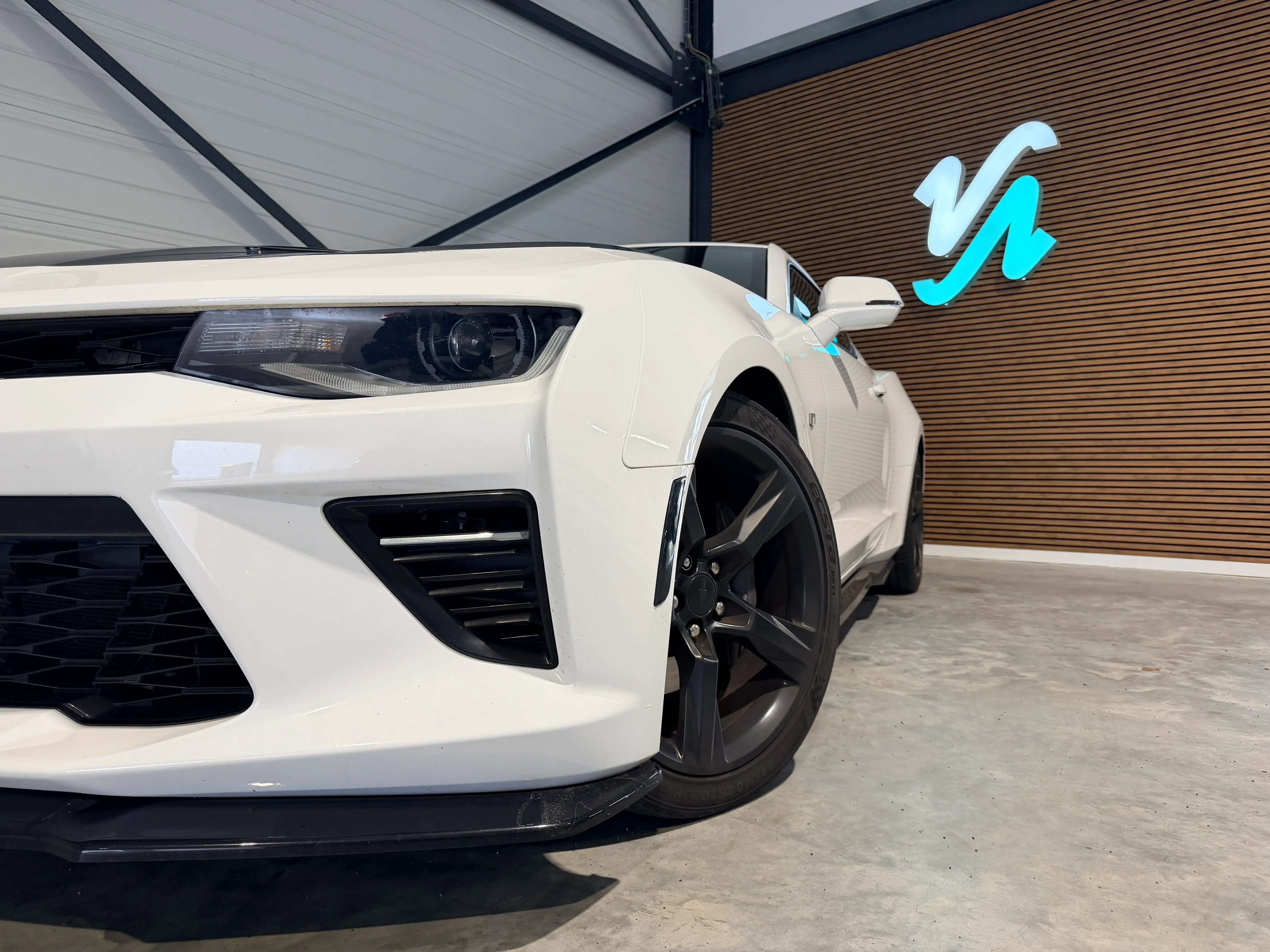 Image secondaire de Chevrolet Camaro SS 6.2 V8 453 cv 