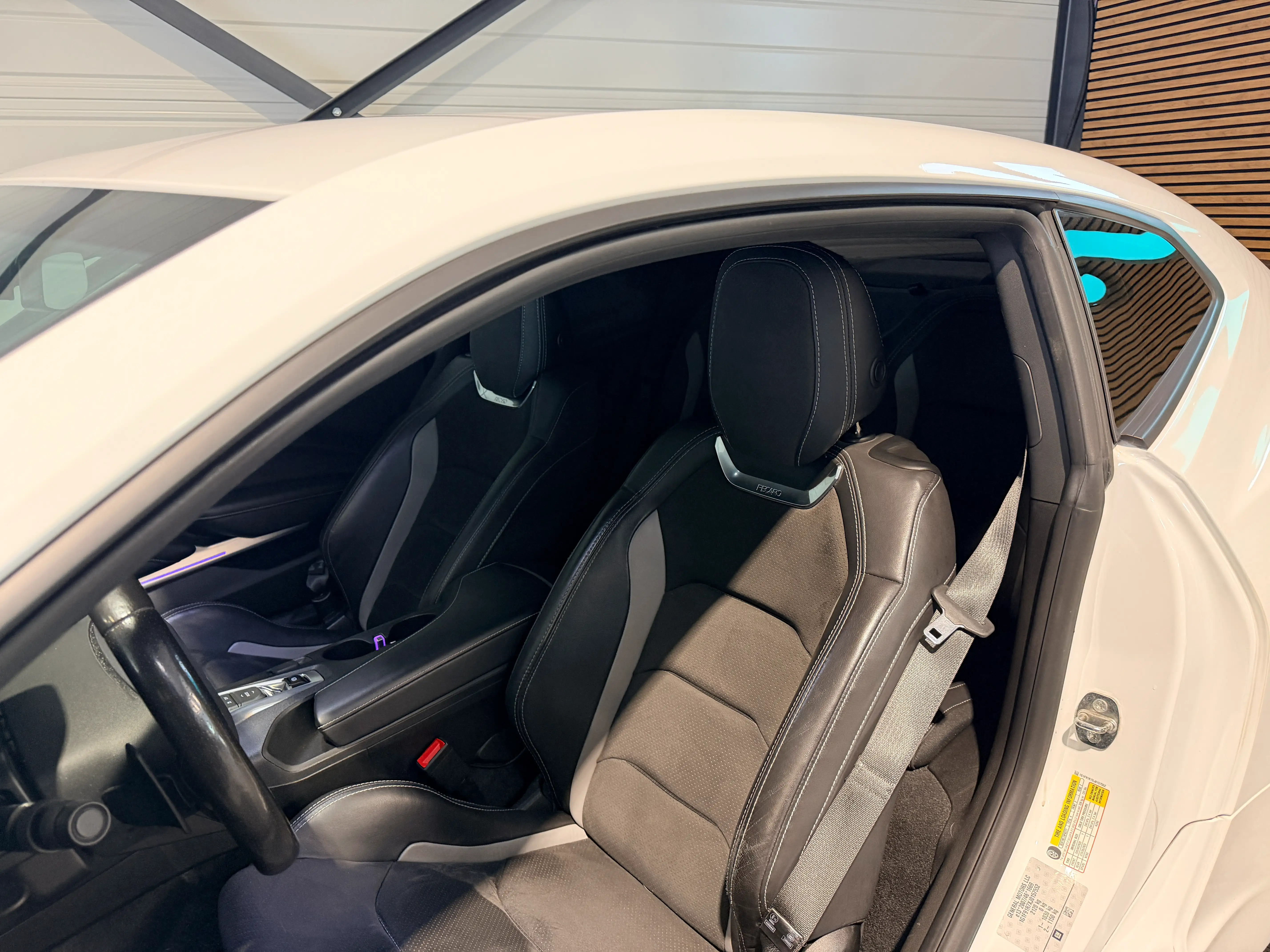 Image secondaire de Chevrolet Camaro SS 6.2 V8 453 cv 