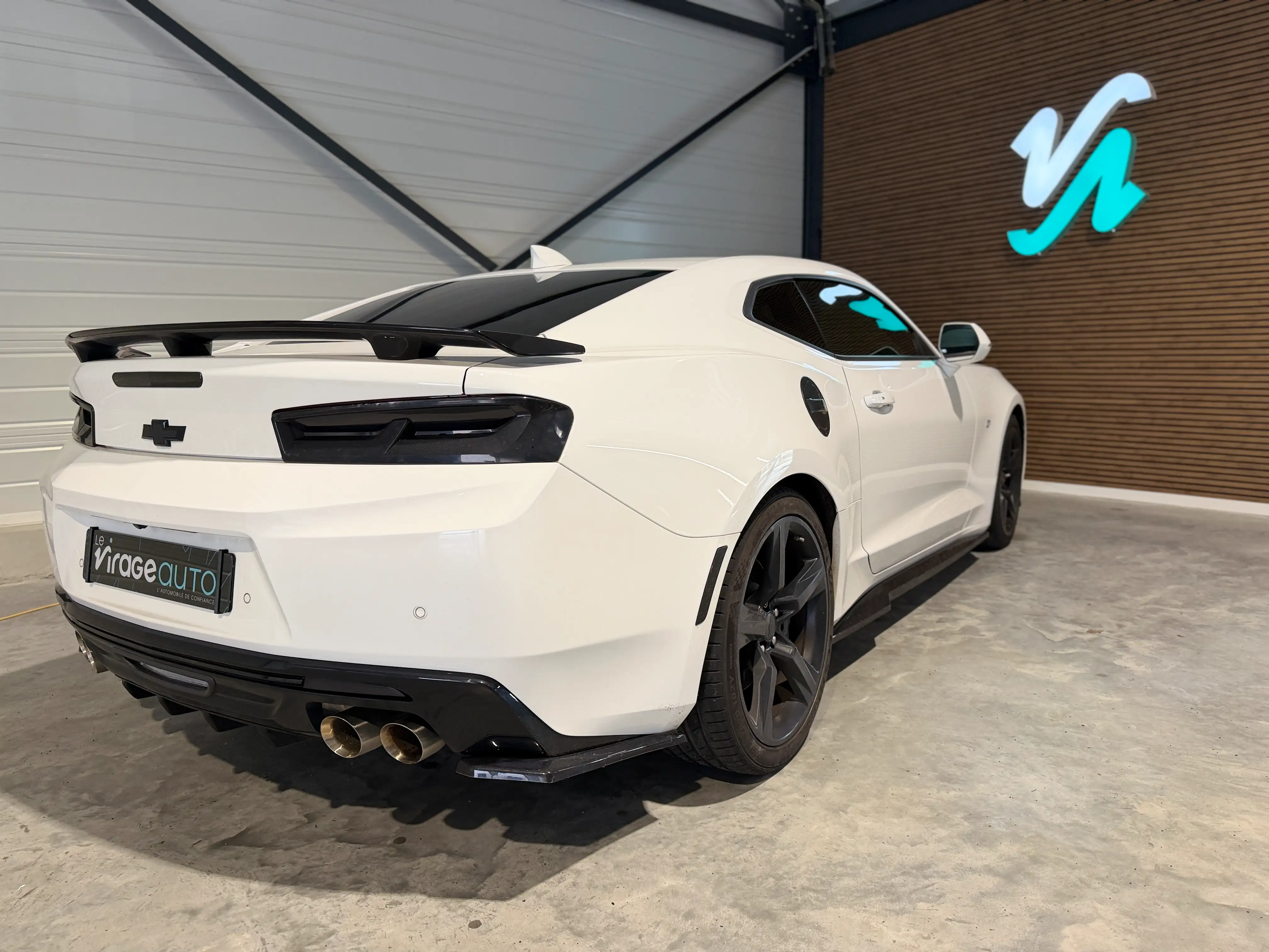 Image secondaire de Chevrolet Camaro SS 6.2 V8 453 cv 