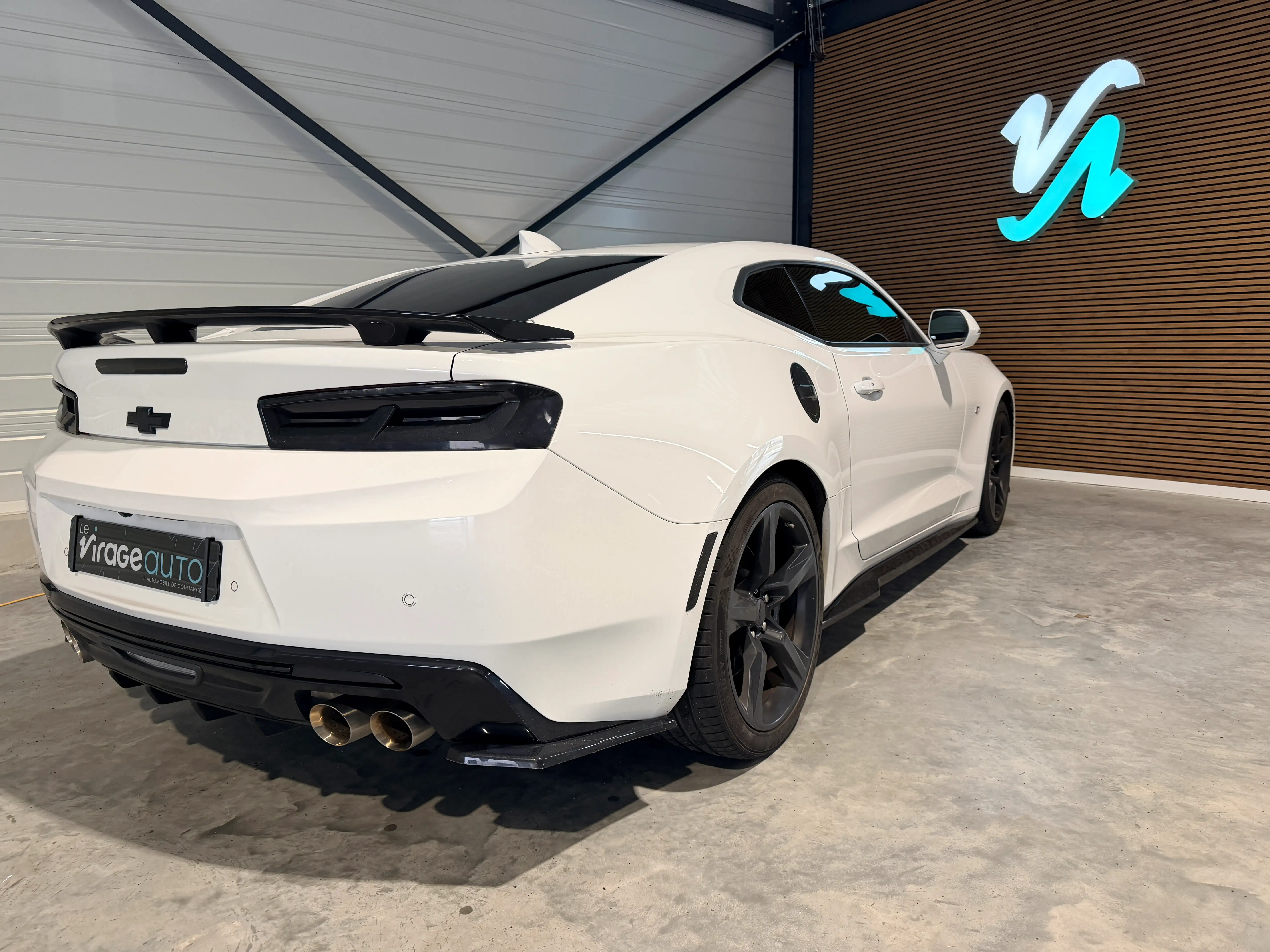 Image secondaire de Chevrolet Camaro SS 6.2 V8 453 cv 