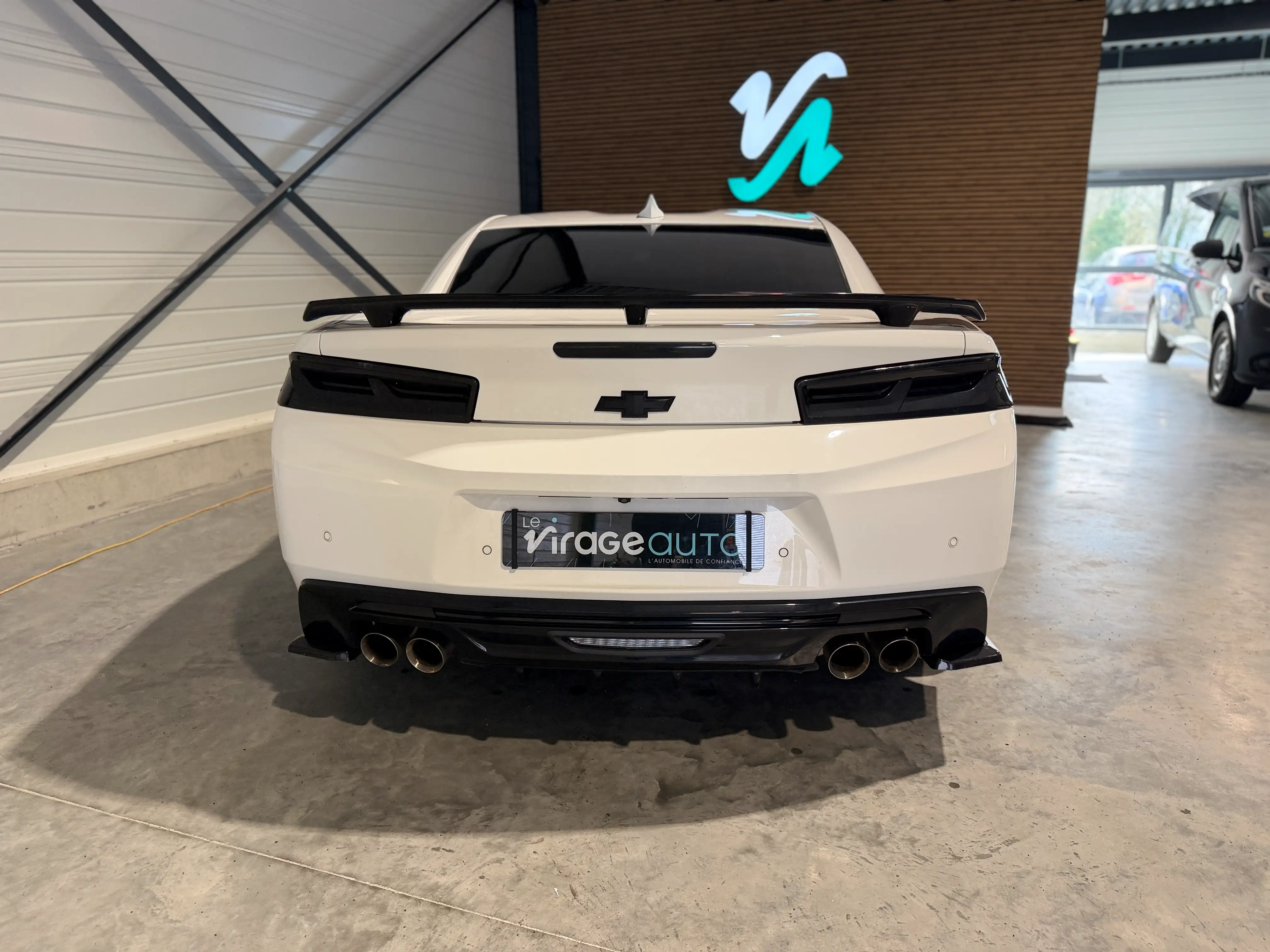 Image secondaire de Chevrolet Camaro SS 6.2 V8 453 cv 