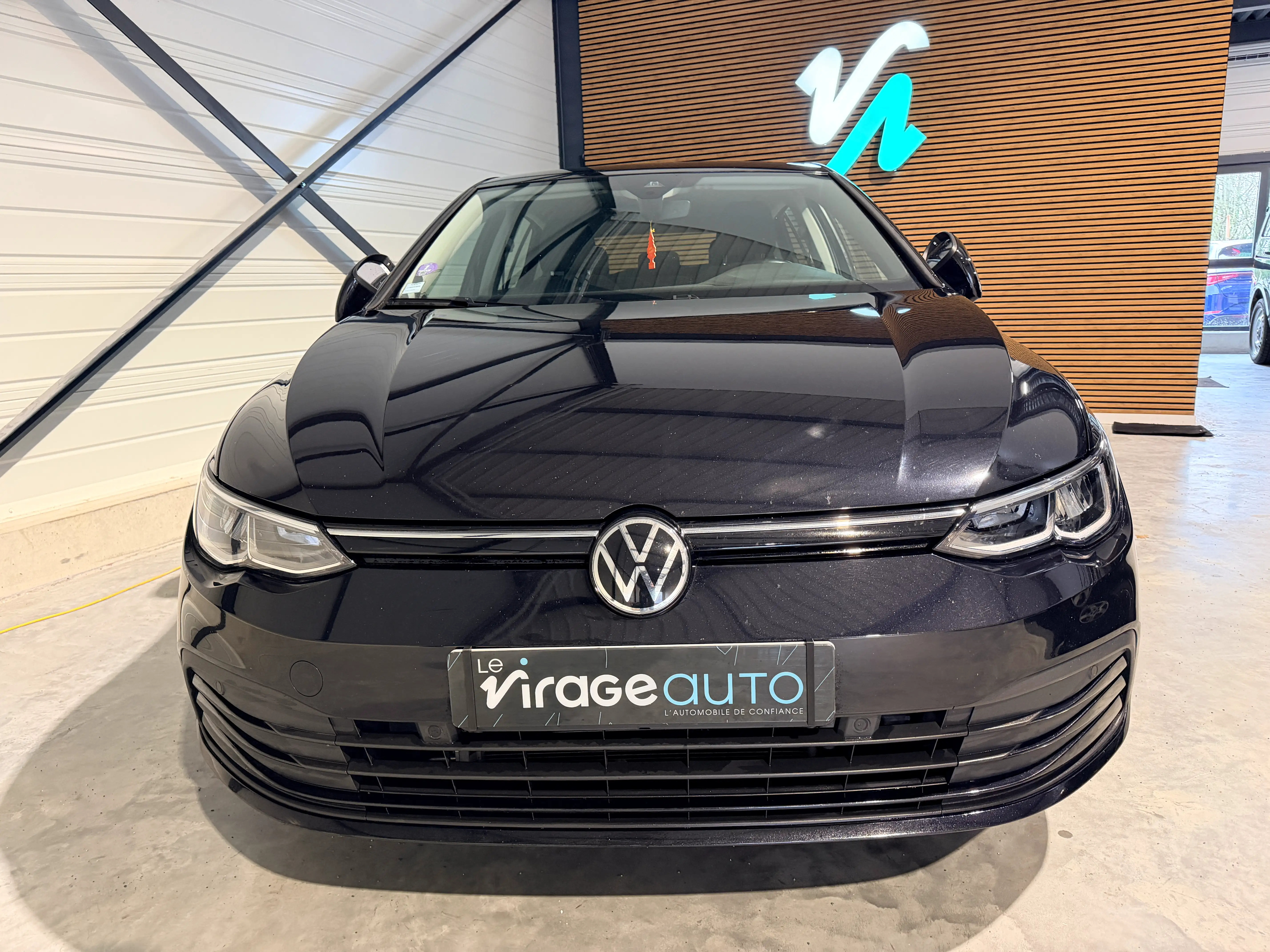 Image secondaire de Volkswagen Golf 8 1.5 TSI ACT OPF 130ch Life Business  