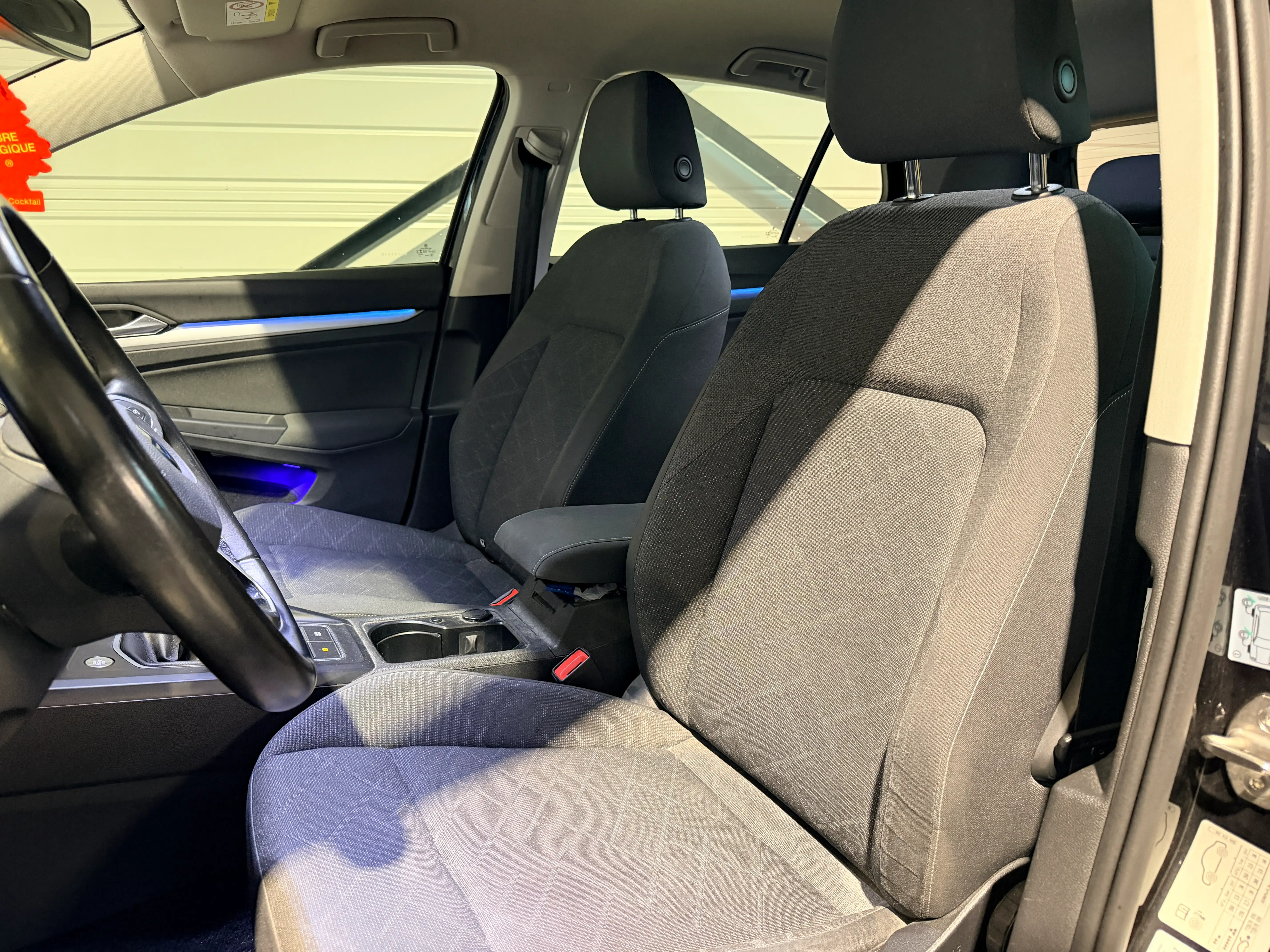 Image secondaire de Volkswagen Golf 8 1.5 TSI ACT OPF 130ch Life Business  