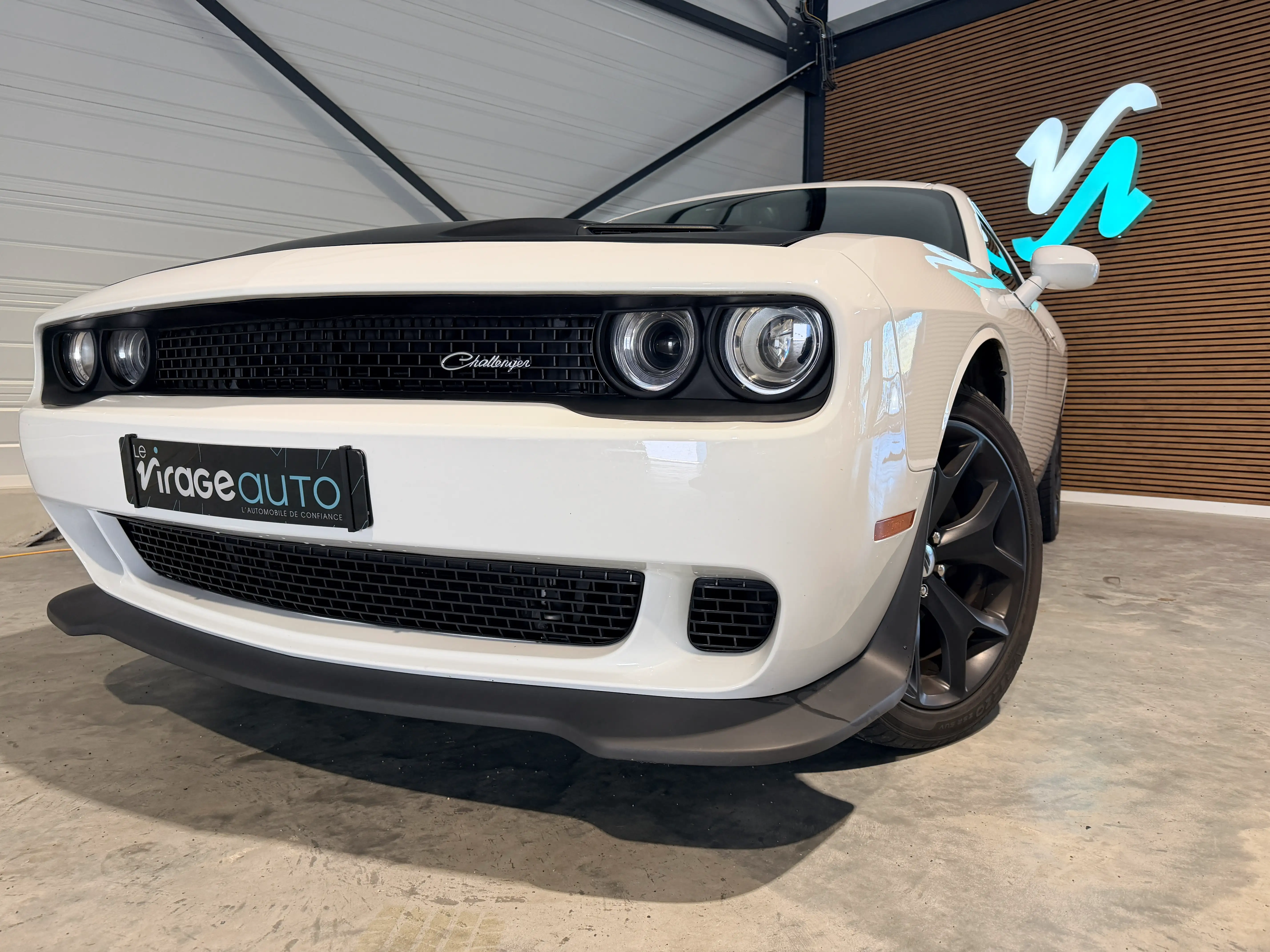 Image secondaire de Dodge Challenger SXT 3.6 V6 309 cv 