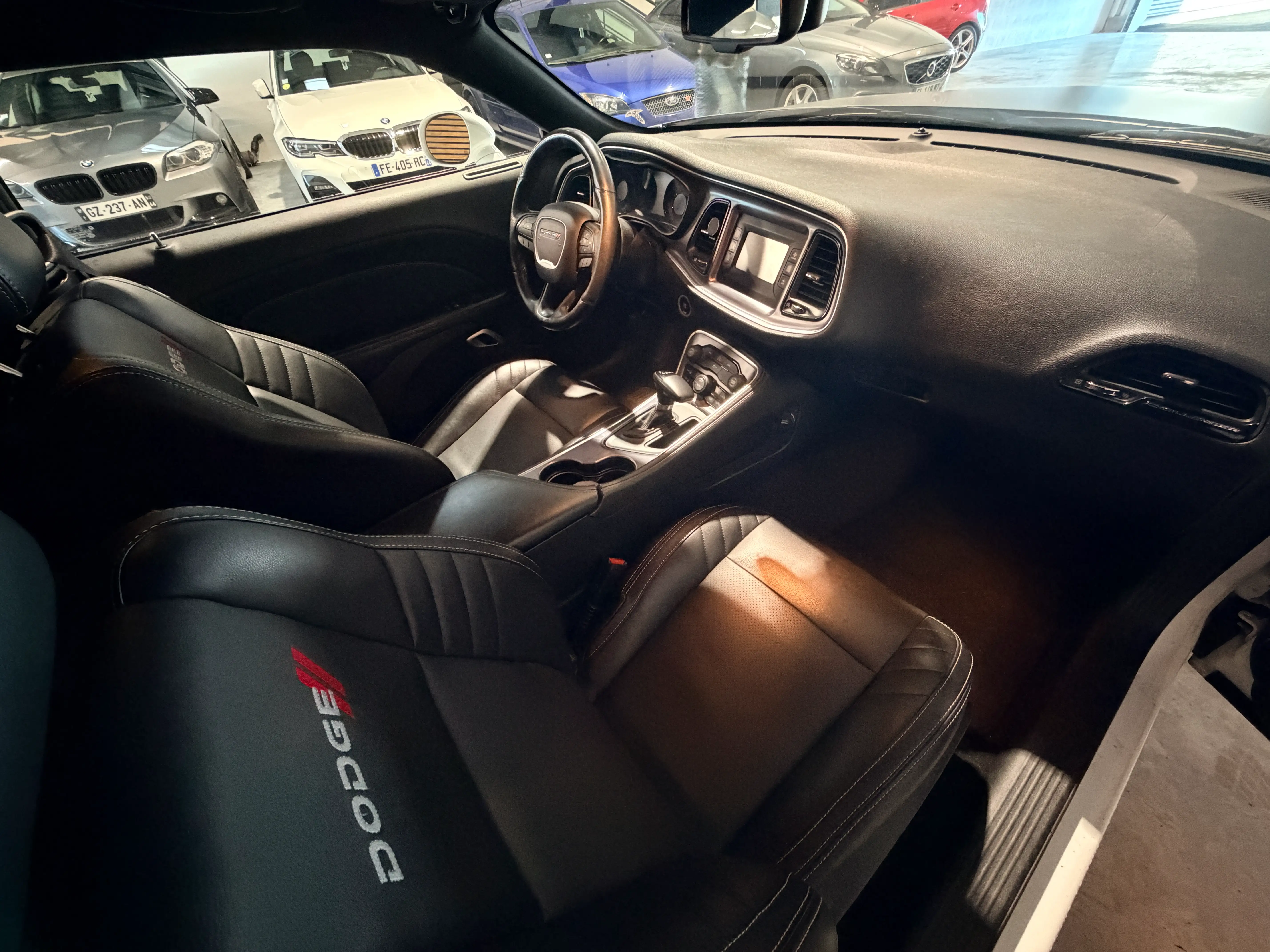 Image secondaire de Dodge Challenger SXT 3.6 V6 309 cv 