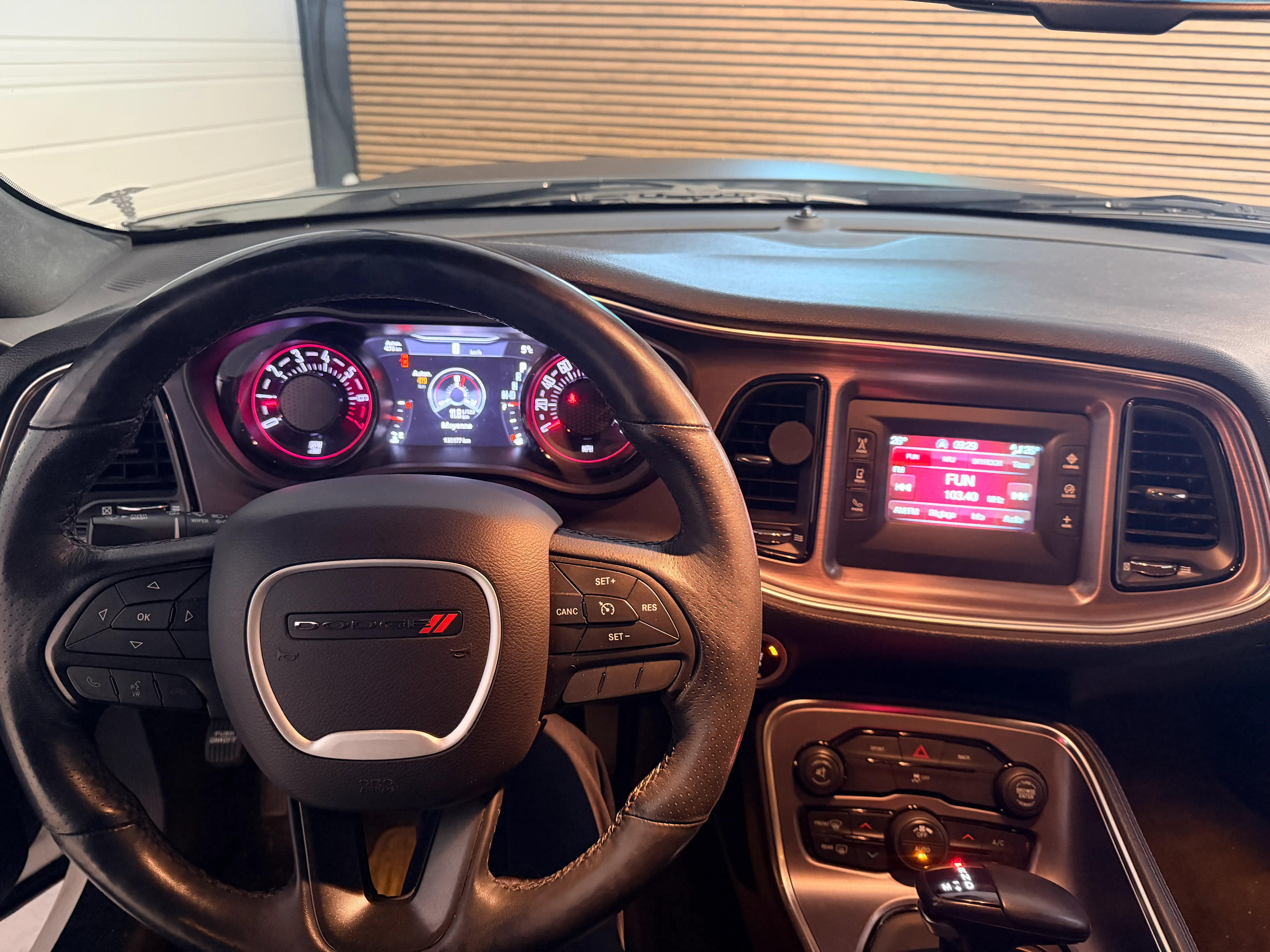 Image secondaire de Dodge Challenger SXT 3.6 V6 309 cv 