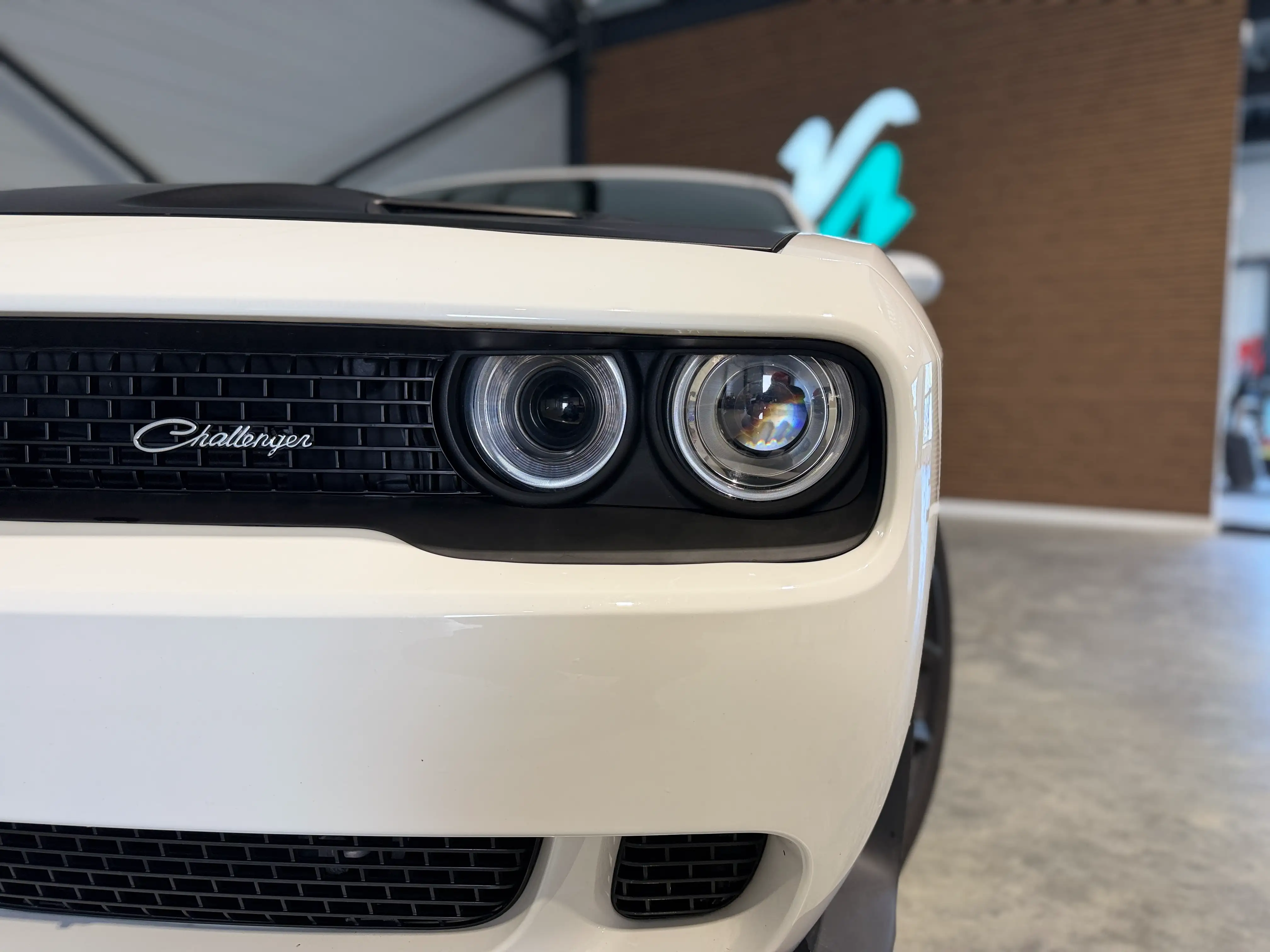 Image secondaire de Dodge Challenger SXT 3.6 V6 309 cv 