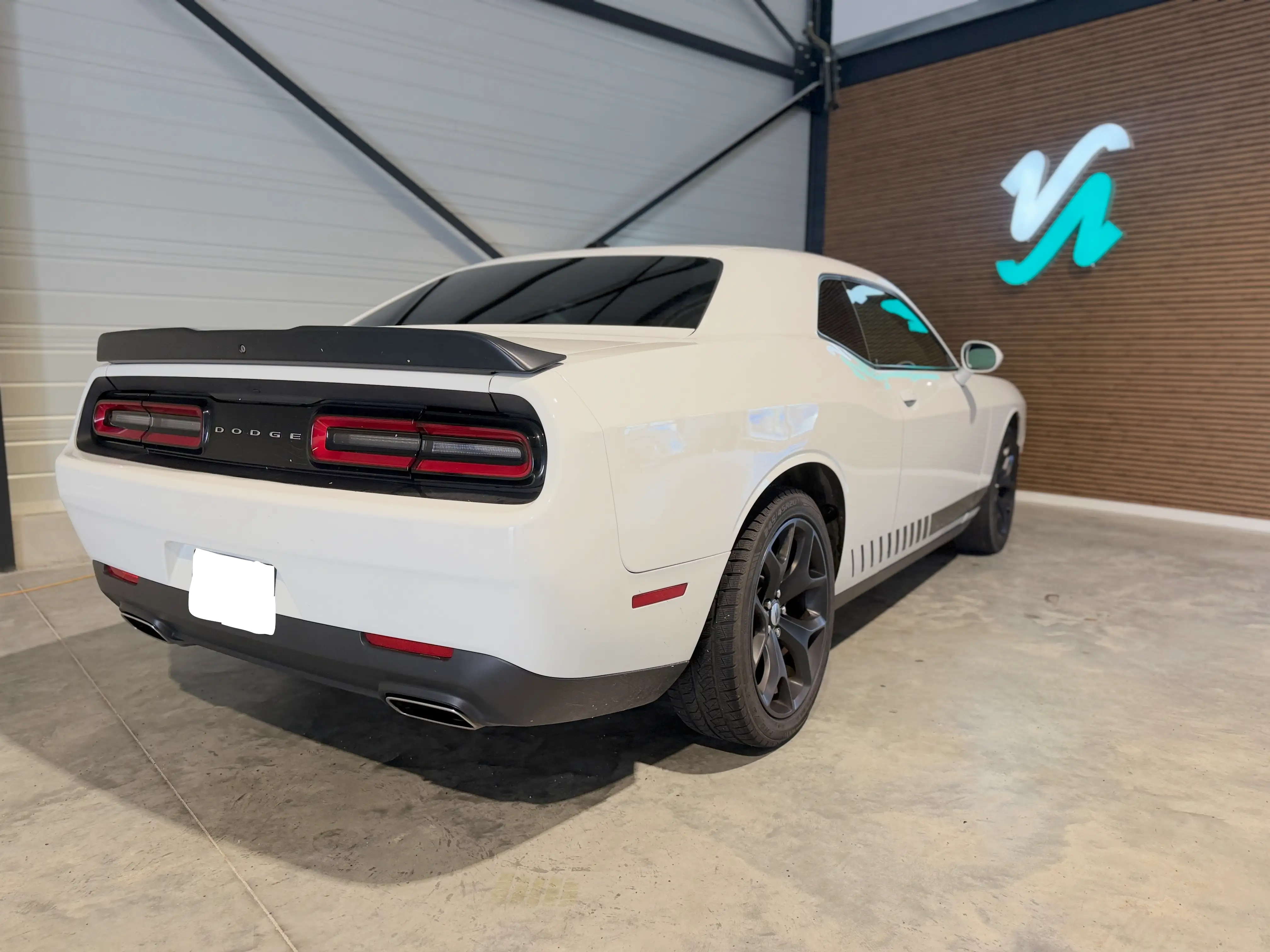 Image secondaire de Dodge Challenger SXT 3.6 V6 309 cv 