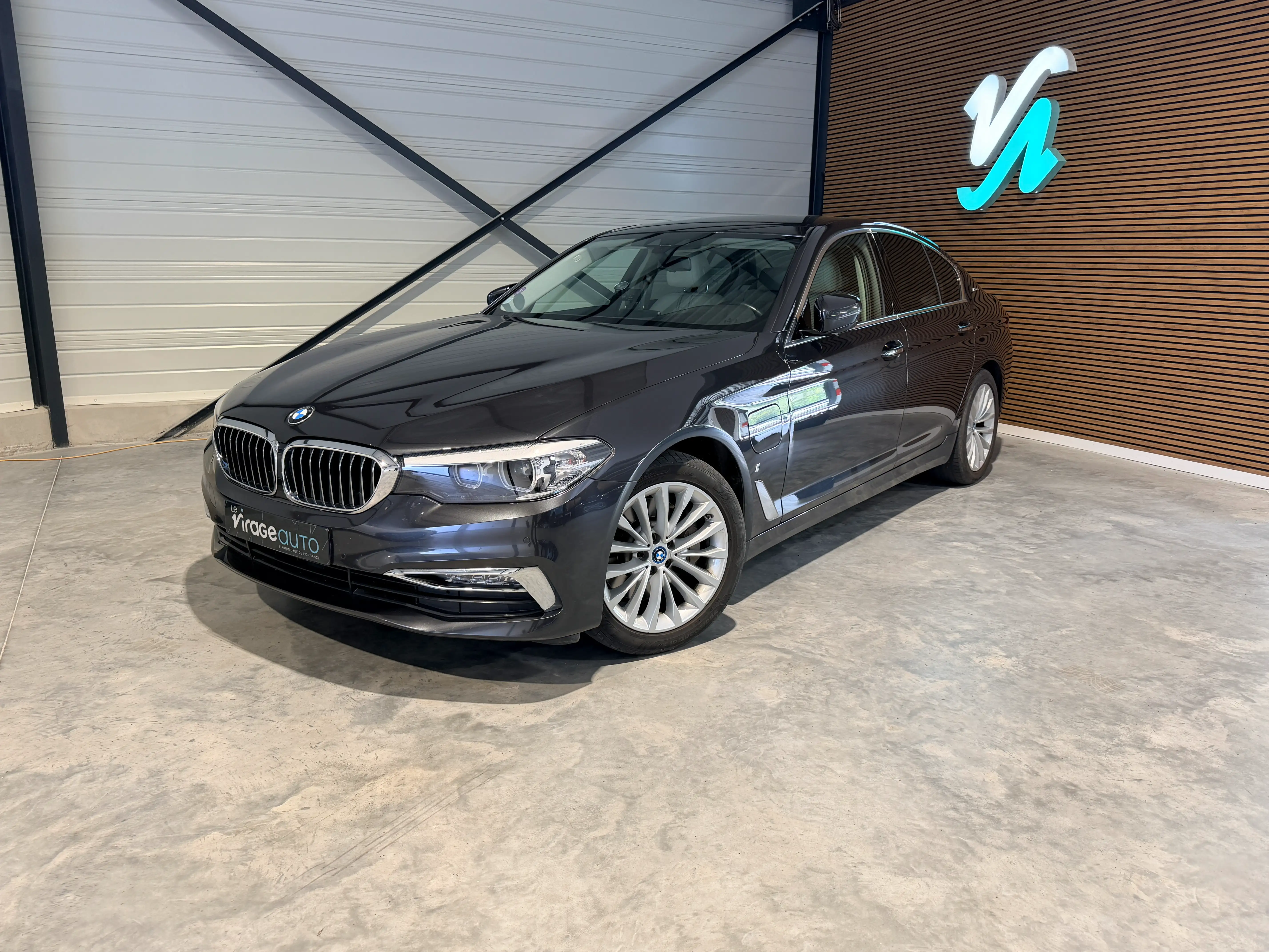Image secondaire de Bmw Série 5 530eA iPerformance 252ch Luxury