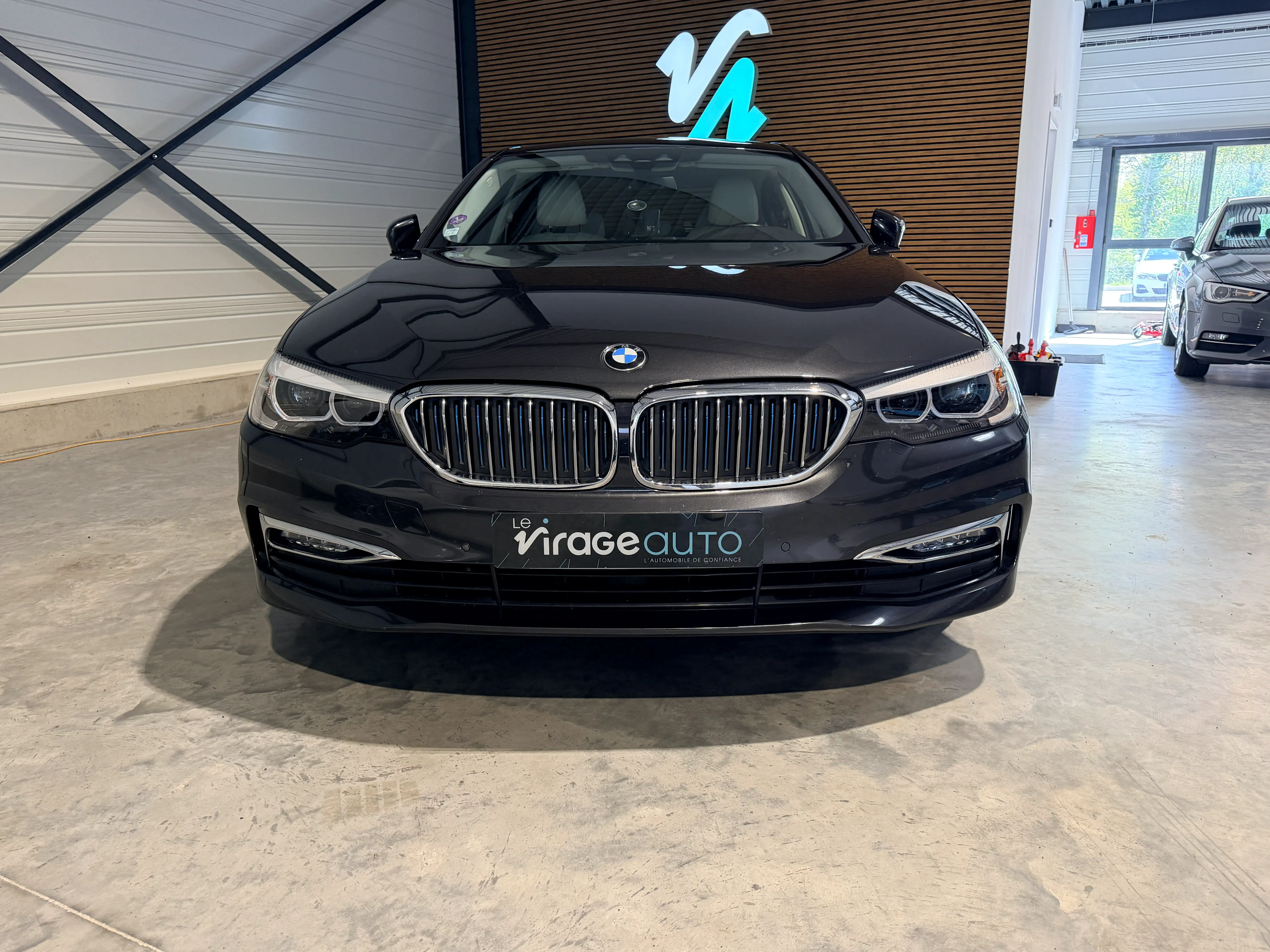 Image secondaire de Bmw Série 5 530eA iPerformance 252ch Luxury