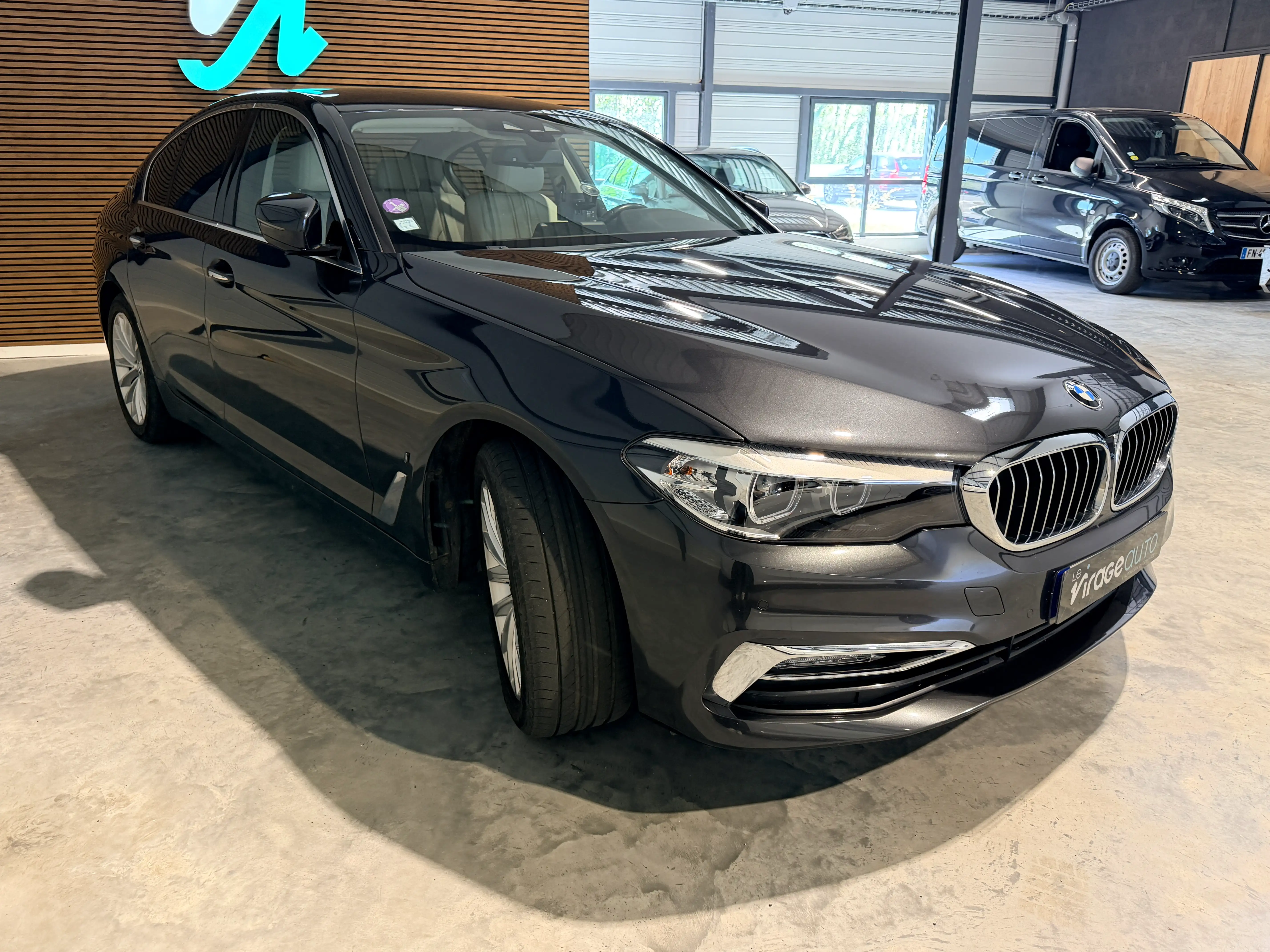 Image secondaire de Bmw Série 5 530eA iPerformance 252ch Luxury