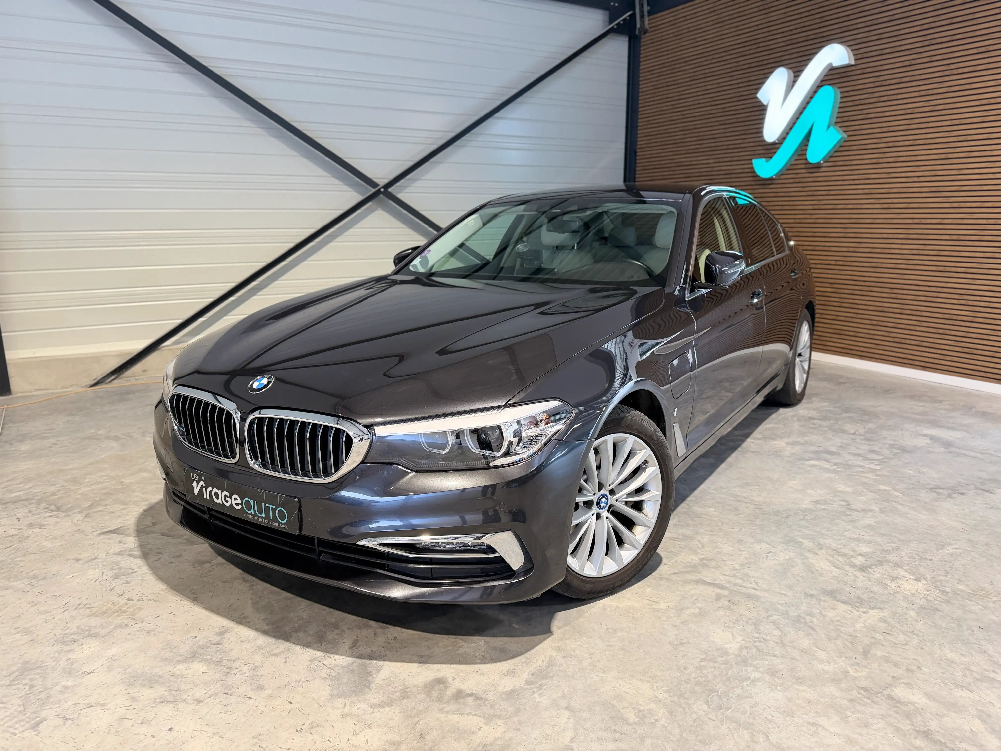 Image secondaire de Bmw Série 5 530eA iPerformance 252ch Luxury