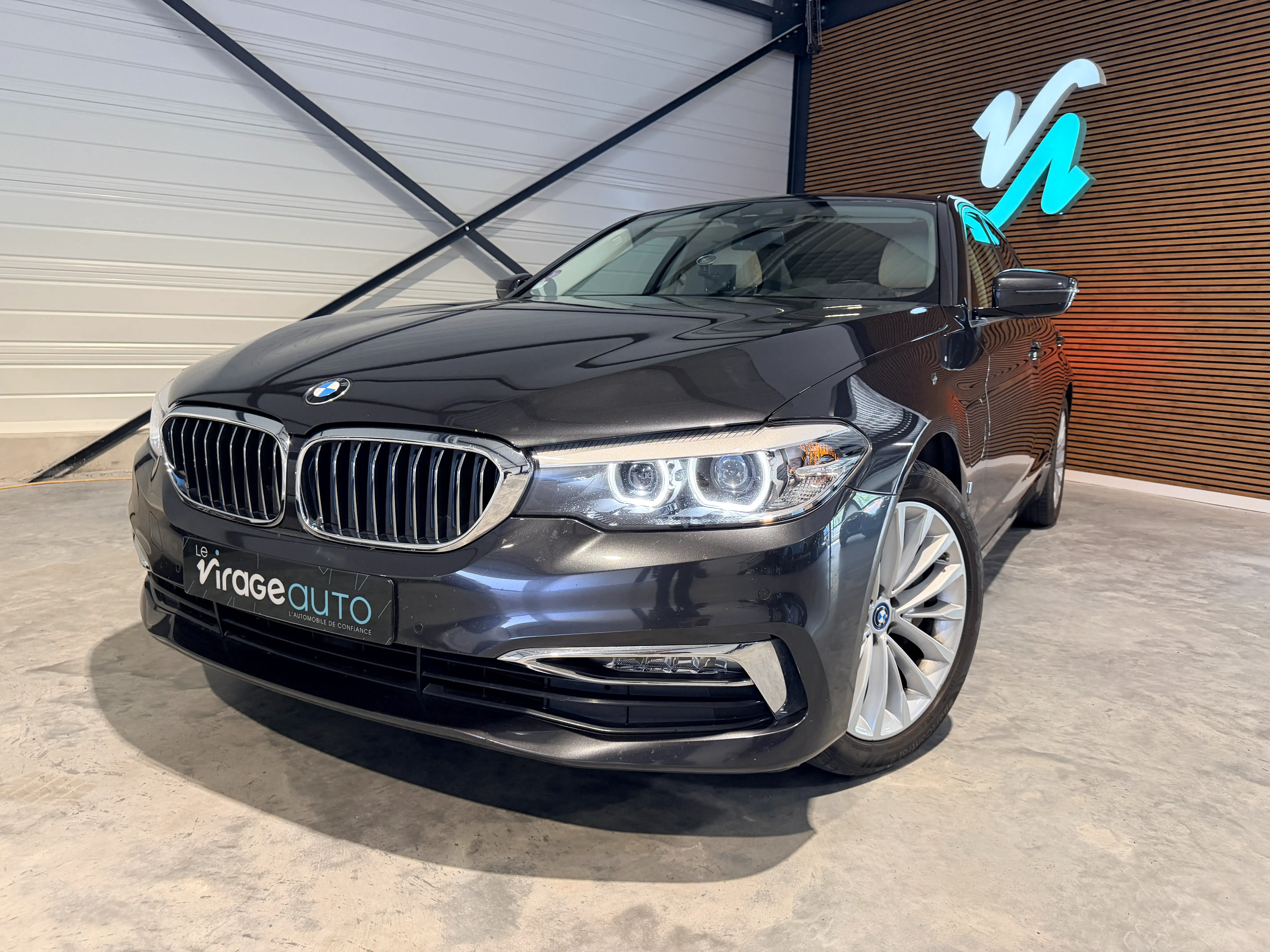 Image secondaire de Bmw Série 5 530eA iPerformance 252ch Luxury