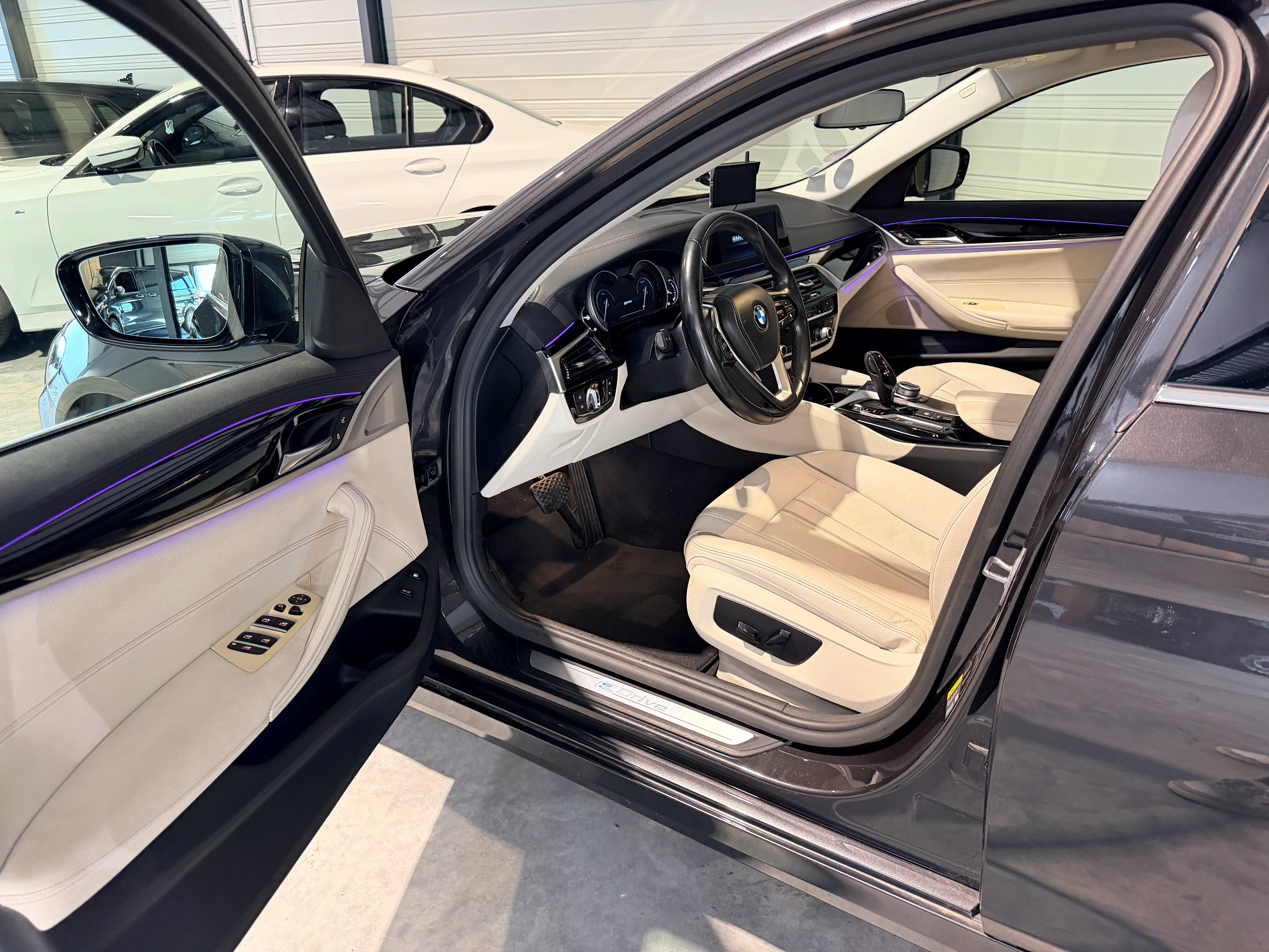 Image secondaire de Bmw Série 5 530eA iPerformance 252ch Luxury