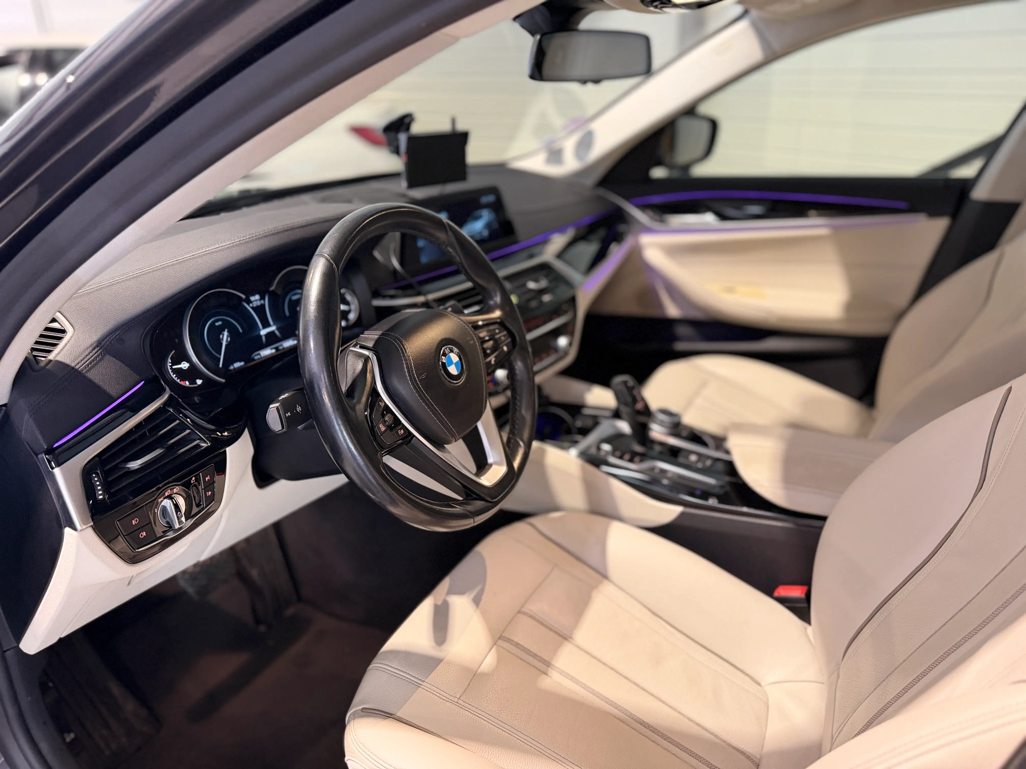 Image secondaire de Bmw Série 5 530eA iPerformance 252ch Luxury