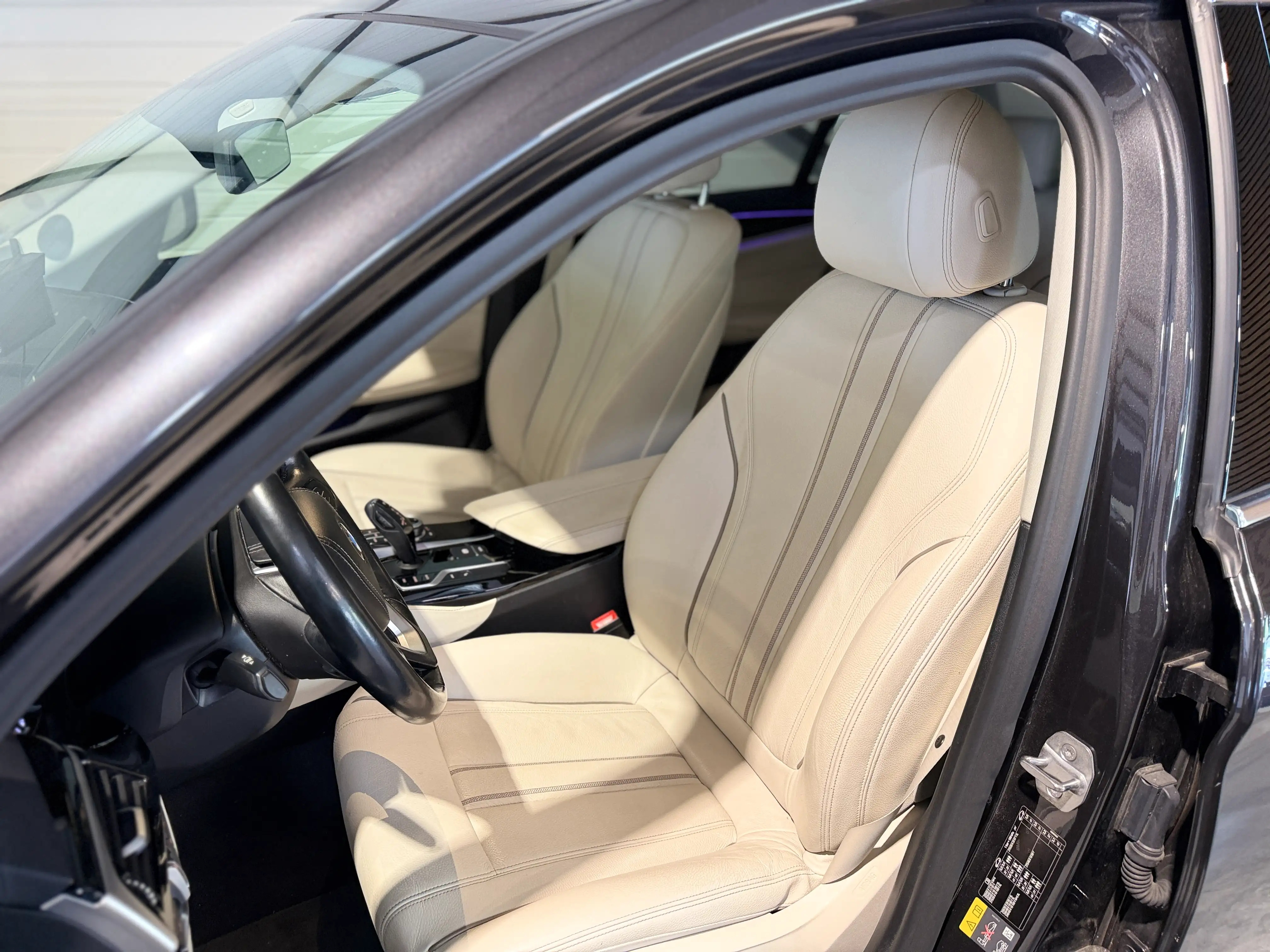 Image secondaire de Bmw Série 5 530eA iPerformance 252ch Luxury