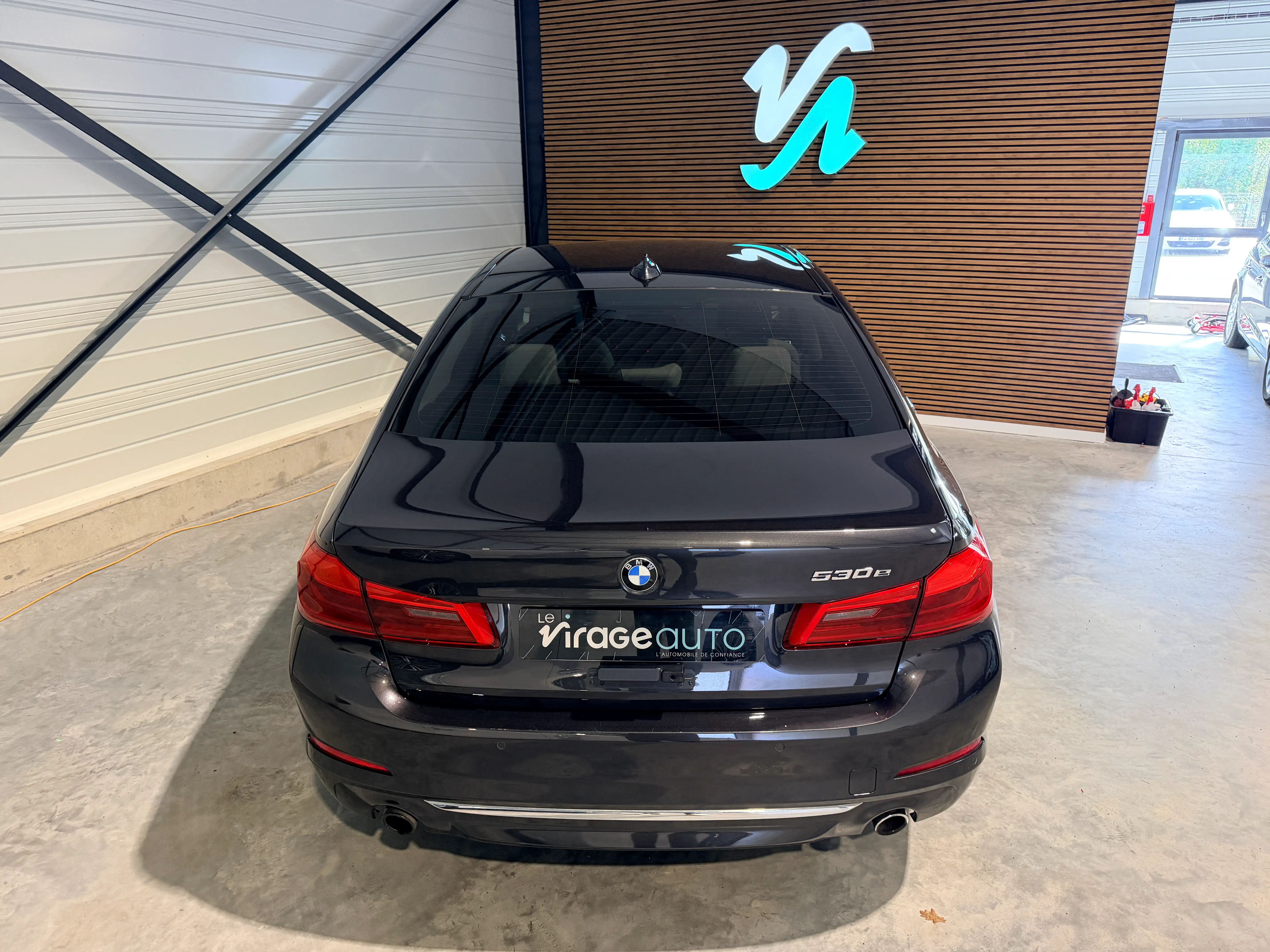 Image secondaire de Bmw Série 5 530eA iPerformance 252ch Luxury